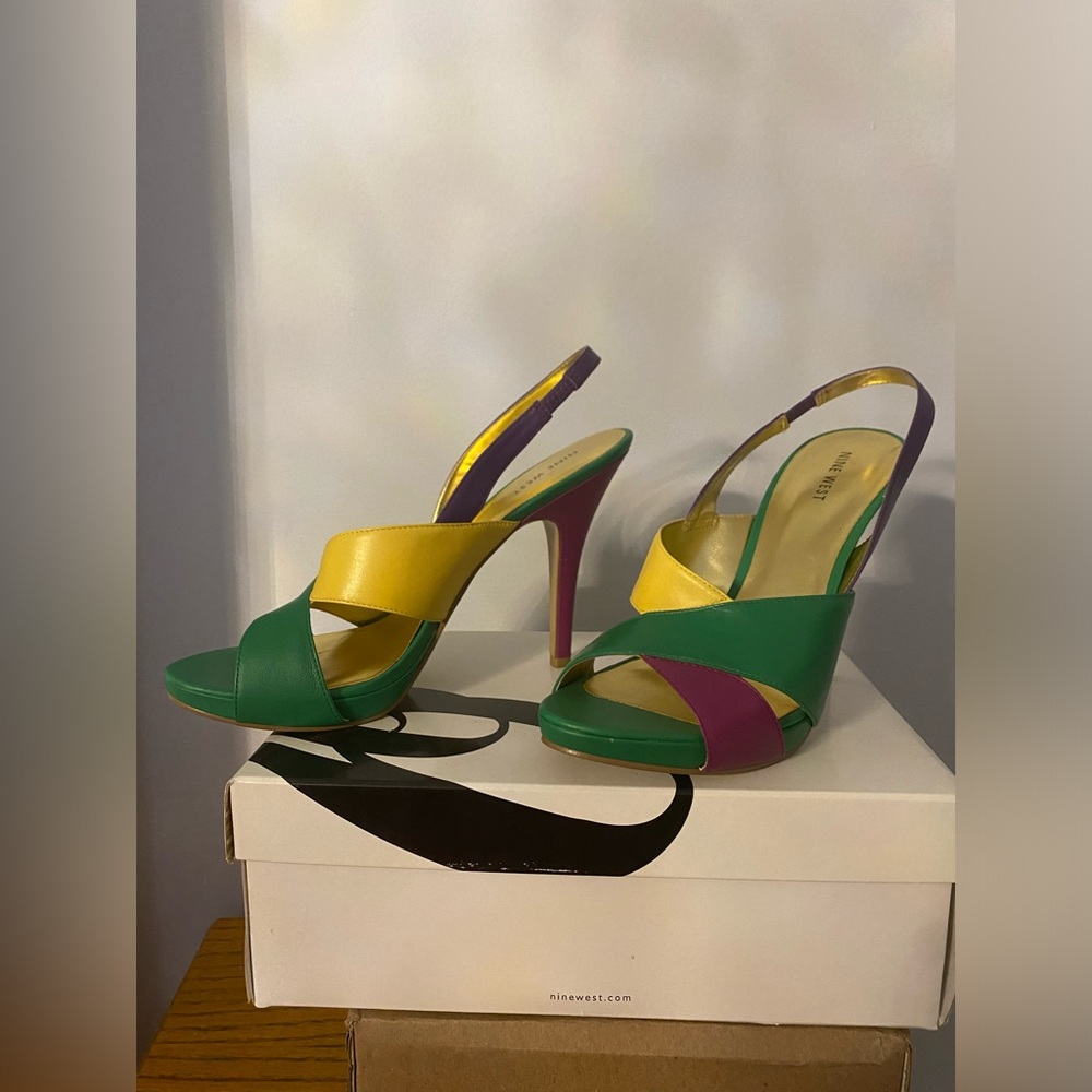Nine West Green and Yellow Slingback Heels - Picture 4 of 10